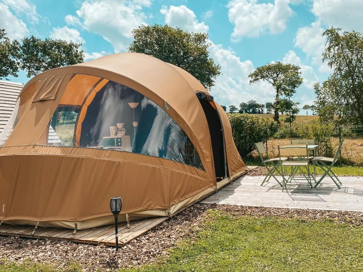 Campsite Camping La Tourelle Plemy